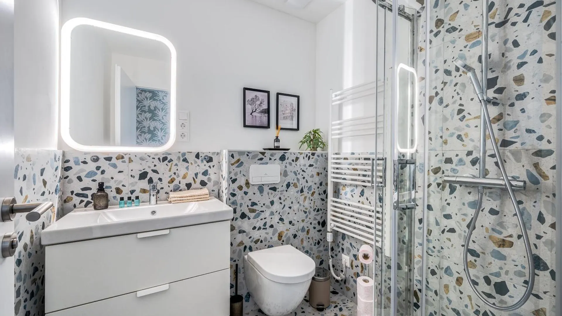 Bazilika-D45 Premium Suites Budapest Hungary