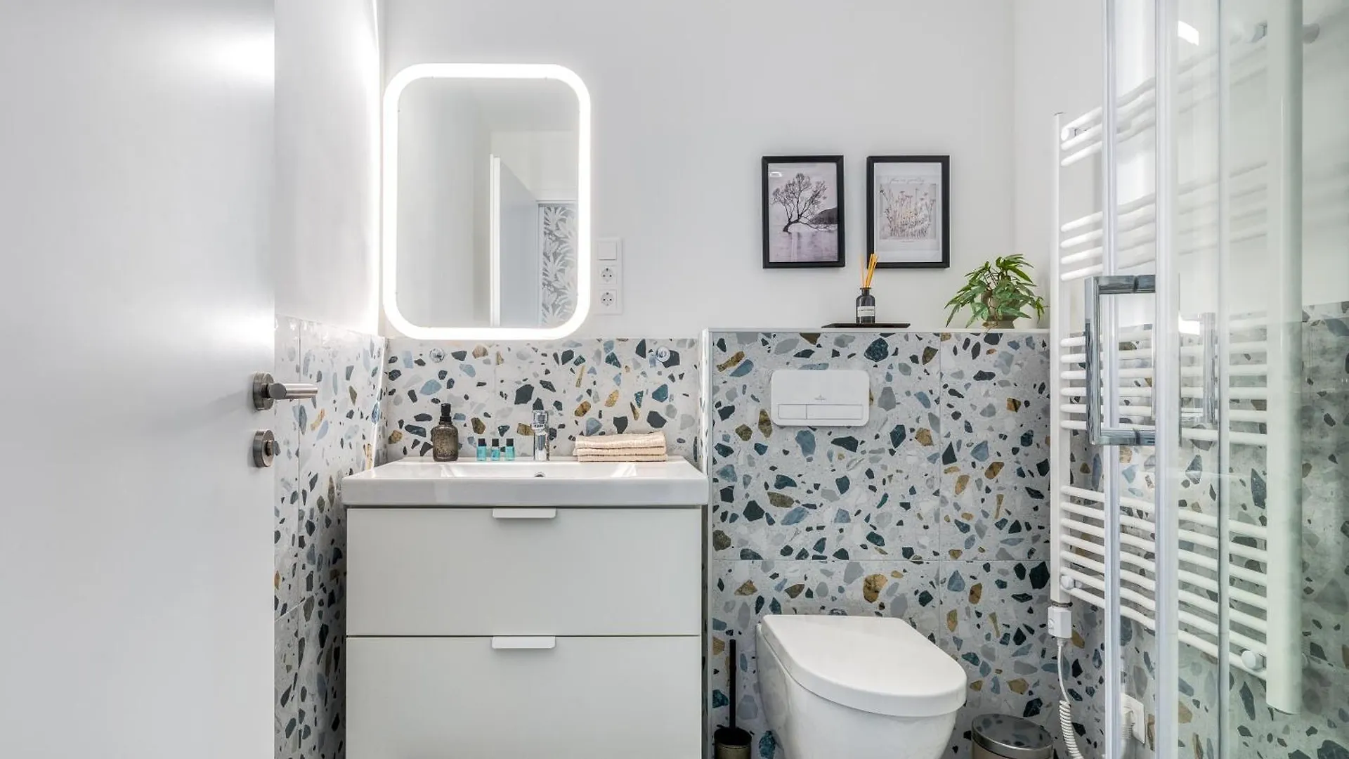Apartment Bazilika-D45 Premium Suites Budapest Hungary