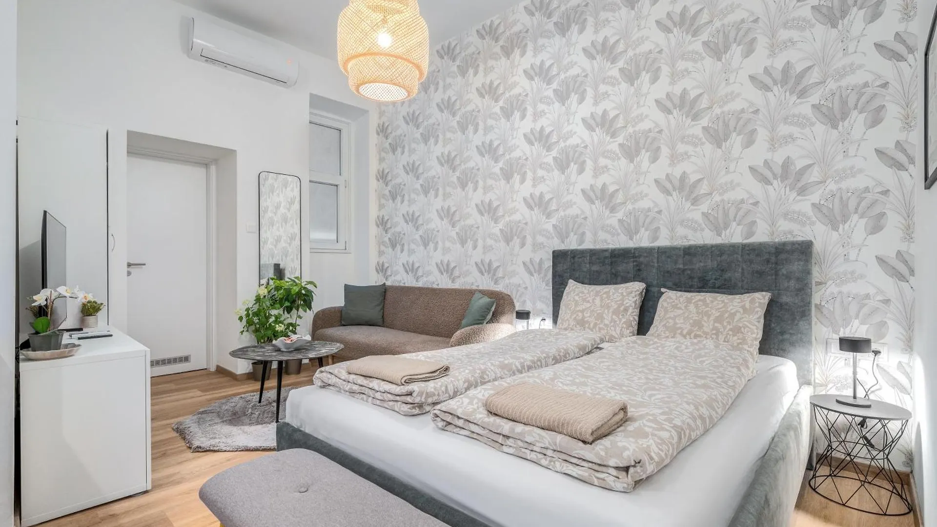 Apartment Bazilika-D45 Premium Suites Budapest Hungary