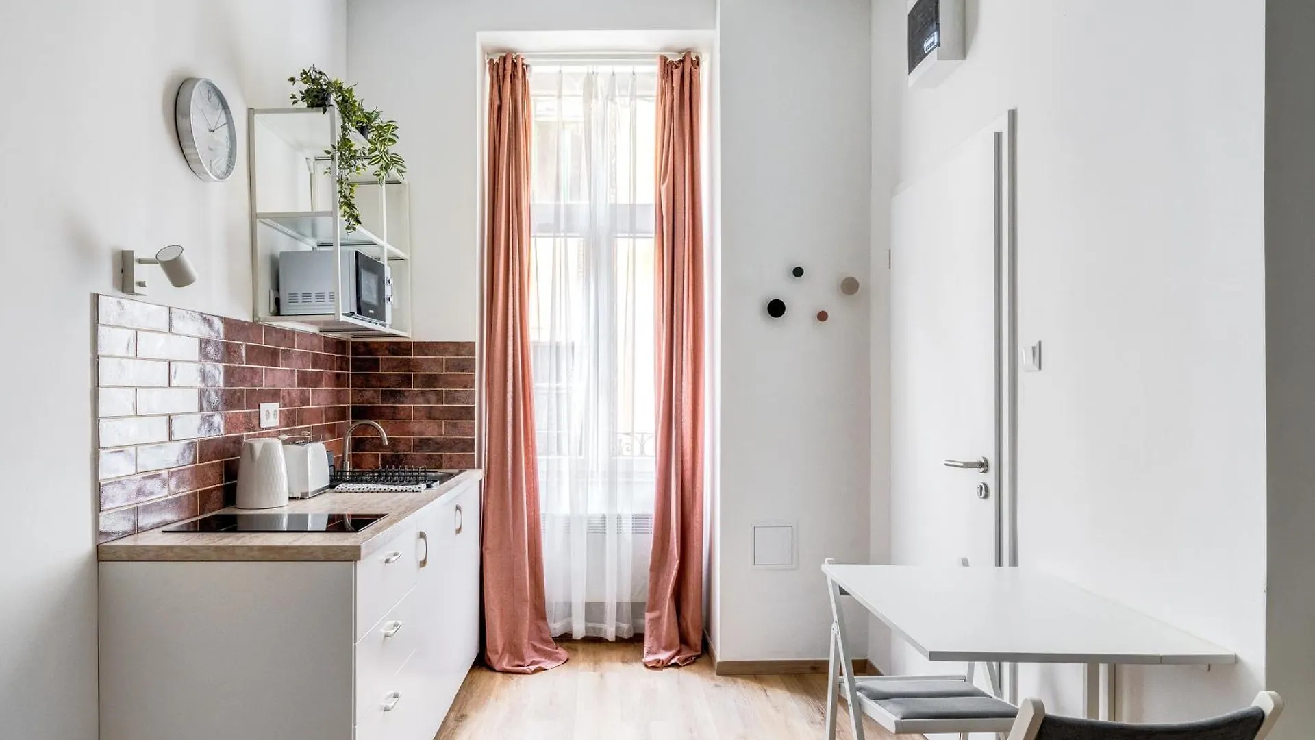 Bazilika-D45 Premium Suites Budapest 0*,  Hungary